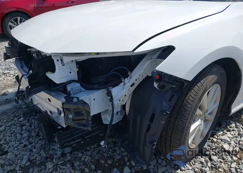 2025 Toyota Camry Le from USA, damaged, VIN 4T1DAACK1SU530860